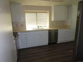 Photo #6: 240013916 Listing