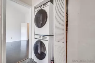 Photo #4: 240013946 Listing