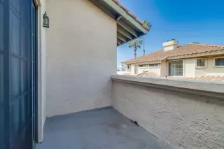 Photo #5: 240013946 Listing