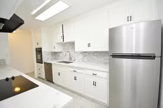 Photo #2: 240013950 Listing