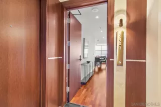 Photo #1: 240013955 Listing