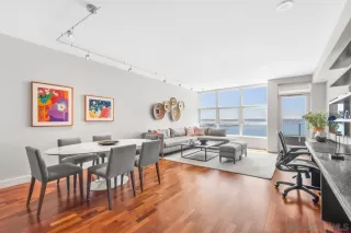 Photo #5: 240013955 Listing