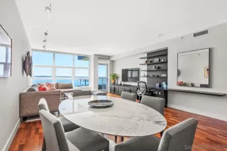 Photo #6: 240013955 Listing