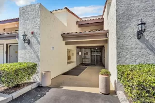 Photo #2: 240013998 Listing 