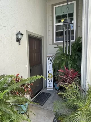 Photo #3: 240014000 Listing