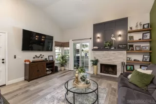 Photo #5: 240014000 Listing