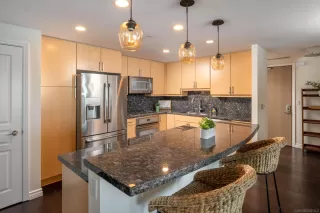 Photo #4: 240014077 Listing