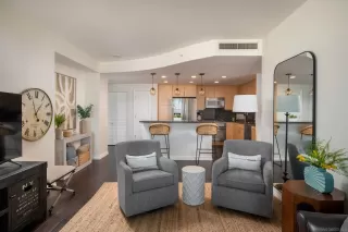 Photo #6: 240014077 Listing