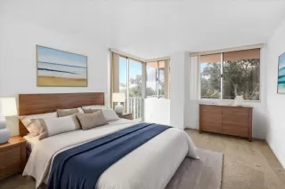 Photo #2: 240014080 Listing