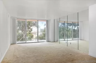 Photo #5: 240014080 Listing