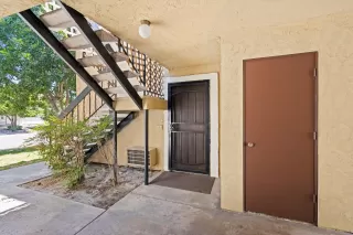 Photo #1: 240014143 Listing 