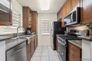 Photo #4: 240014180 Listing