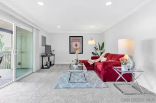 Photo #2: 240014204 Listing