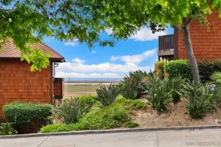 Photo #3: 240014257 Listing