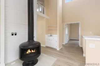 Photo #5: 240014321 Listing 