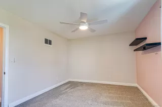 Photo #6: 240014329 Listing