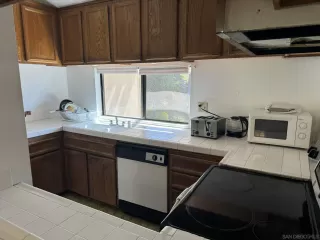 Photo #6: 240014333 Listing 