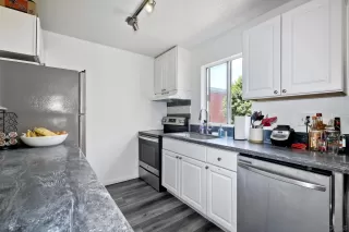 Photo #4: 240014338 Listing