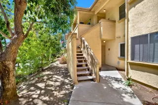 Photo #5: 240014367 Listing