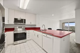 Photo #5: 240014375 Listing 