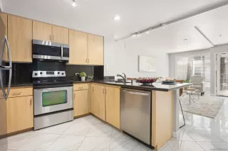 Photo #4: 240014377 Listing