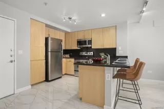 Photo #6: 240014377 Listing