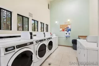 Photo #6: 240014469 Listing