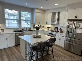 Photo #4: 240014471 Listing