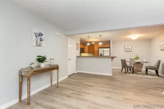 Photo #3: 240014502 Listing