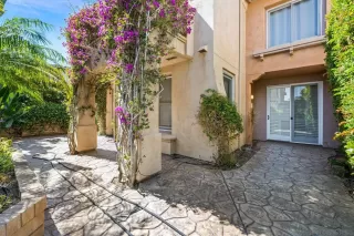 Photo #6: 240014515 Listing