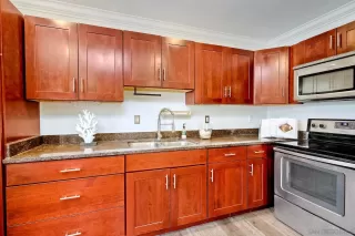 Photo #5: 240014538 Listing 