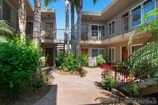 Photo #4: 240014564 Listing 