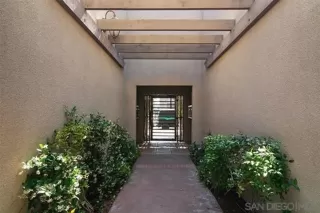 Photo #5: 240014564 Listing 