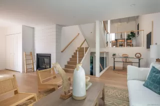 Photo #1: 240014585 Listing 