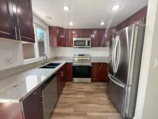 Photo #2: 240014666 Listing 