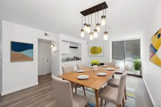 Photo #1: 240014716 Listing