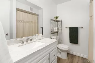 Photo #4: 240014716 Listing