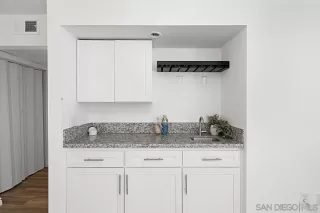 Photo #6: 240014716 Listing