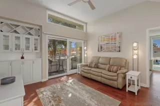 Photo #3: 240014807 Listing 