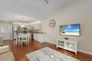 Photo #6: 240014807 Listing 