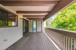 Photo #2: 240014830 Listing