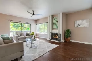 Photo #5: 240014830 Listing