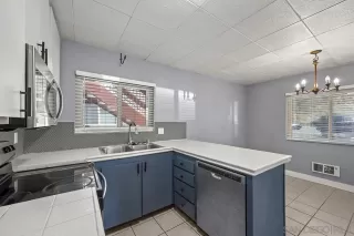 Photo #2: 240014833 Listing