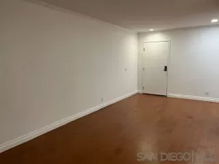 Photo #4: 240014857 Listing 