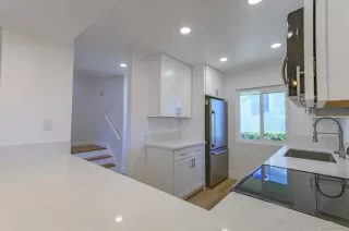 Photo #4: 240014858 Listing