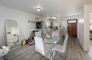 Photo #2: 240014864 Listing