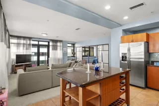 Photo #2: 240014880 Listing