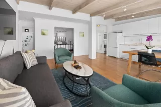 Photo #6: 240014889 Listing 