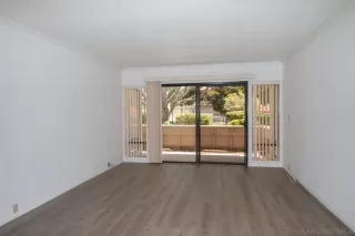 Photo #6: 240014965 Listing