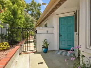 Photo #2: 240015044 Listing